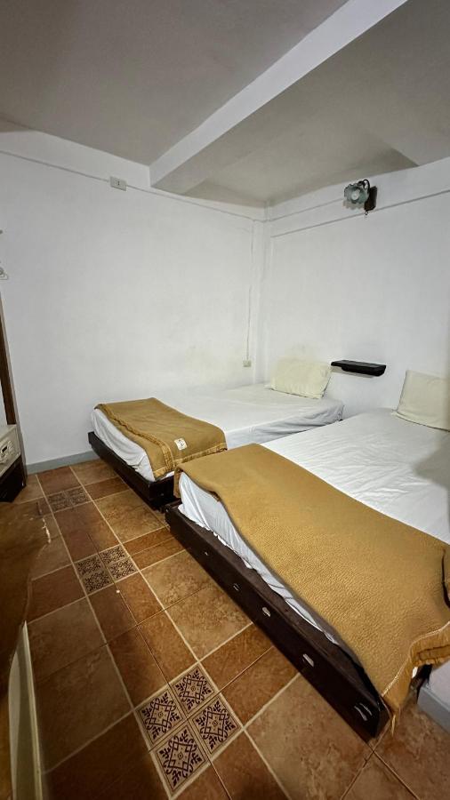 Relax Guest House Patong Екстериор снимка